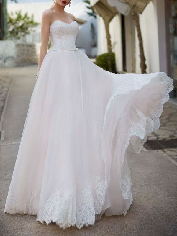 wedding-dress-sweetheart-neck-sleeveless-floor-length-lace-bridal-gowns-with-train-579.jpg