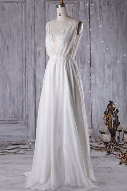 Budget-friendly A-line Chiffon Wedding Dress