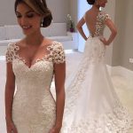 Elegant Mermaid V-Neck Lace Backless Wedding Dress with Sleeves