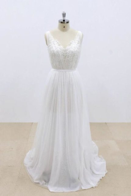 Beautiful Ruffle Tulle Appliques A-line Wedding Dress