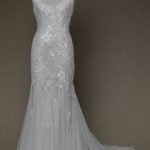 Gorgeous V-neck Appliques Mermaid Wedding Dress
