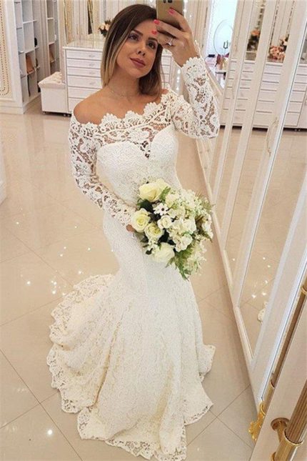 Beautiful Appliques Mermaid Wedding Dress with Long Sleeves