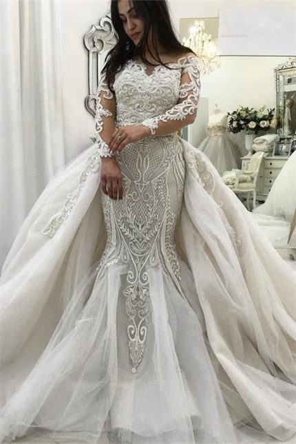 Gorgeous Lace Mermaid Bridal Gown with Detachable Train and Ruffles