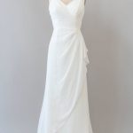 Lovely Ruffle Lace Chiffon Sheath Wedding Dress with Romantic Design