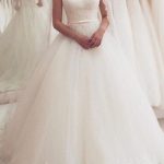 Elegant Ball Gown Bateau Cap Sleeve Lace Tulle Wedding Dress with Waistband