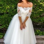 Stunning Ball Gown Off Shoulder Ankle Length Lace Tulle Wedding Dress with Pleats