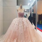 Exquisite Ball Gown Sleeveless Lace Appliqued Tulle Prom Wedding Dress