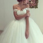 Charming Ball Gown Sleeveless Off-Shoulder Tulle Court Wedding Dress with Lace Details