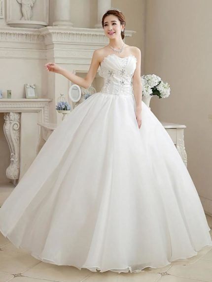 Elegant Ball Gown Wedding Dresses Sweetheart Neckline Organza Strapless Glamorous Sparkle & Shine