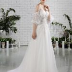 Exquisite Beach Bridal Dress Ivory Off Shoulder Flowers Beaded Wedding Dress