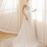 Boho Chic Beach Wedding Dress Maxi Bridal Dresses Ivory Flowers Applique Illusion Open Back