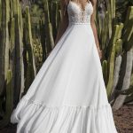 Elegant Chiffon Split Front Bridal Dress with V-Neckline and Short Sleeves for Beach Weddings
