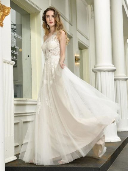 One-Shoulder Sleeveless Buttons Bridal Dresses with Train: Elegant Choice