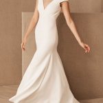 Trumpet Mermaid Short Sleeves Zipper Back V-Neck Wedding Dress