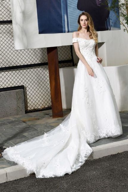 Gorgeous Off-Shoulder A-Line Lace Wedding Dress with Exquisite Details