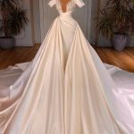 Stunning Lace Wedding Dress with Off-the-Shoulder A-Line Silhouette and V-Neck