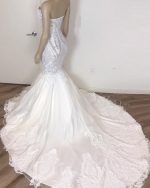 Slim Mermaid Bridal Wedding Dress with Sweetheart Neckline and Lace Appliques - Image 2