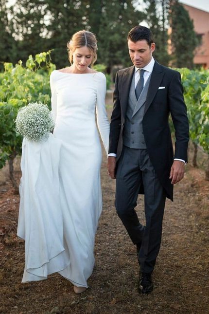 White Bateau Long Sleeves Wedding Dress with a Classic Style