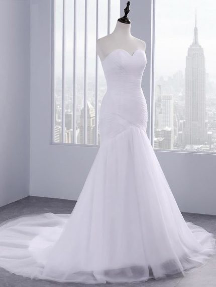 Sparkling Wedding Dress with Sleeveless Sheer Tulle and Beading Appliques
