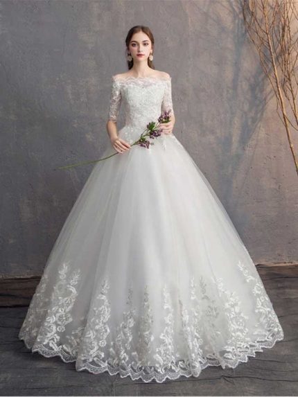 Tulle Ball Gown Wedding Dresses with Elegant Lace-Up Closure