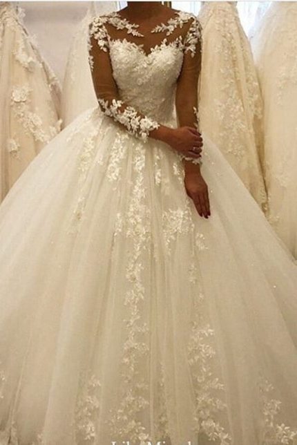 Wedding Dress with Sleeves: Elegant Bateau Neckline Appliques Lace and TulleLong A-Line Silhouette