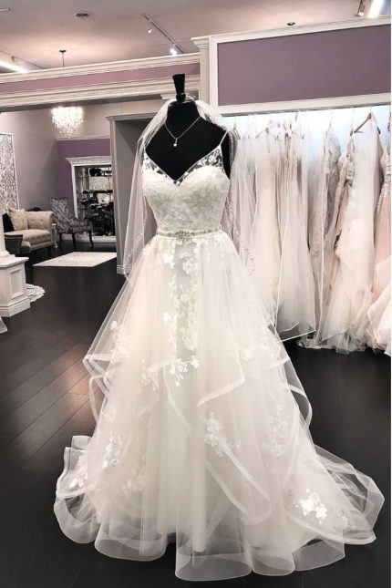 V-Neck Spaghetti Straps Wedding Dress with Tulle LaceLong A-Line Silhouette