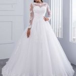 Elegant Ball Gown Wedding Dresses with Lace Appliques and Long Sleeves