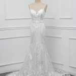 Backless Mermaid Wedding Dresses with Elegant Spaghetti Straps and Lace Details