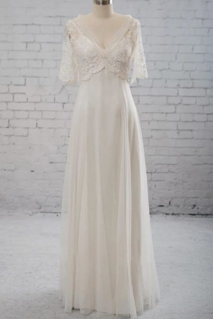 Graceful V-Neck Tulle A-Line Wedding Dress with Empire Waist
