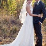 Halter Sleeveless Backless Chiffon Beach Wedding DressFashionable A-line Style