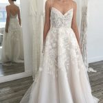 Glamorous Tulle Beach Wedding Dress with Ivory Spaghetti Straps and Backless Style