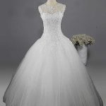 Exquisite Tulle Wedding Dresses with Glamorous Lace Ball Gown