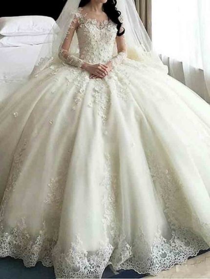 Beautiful Beaded Ball Gown Wedding Dresses with Glamorous Long Sleeves and Lace