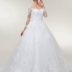 Graceful Lace-Up Ball Gown Wedding Dresses with Glamorous Long Sleeves