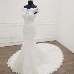 Magnificent Bateau Lace Mermaid Wedding Dresses with Sweep Train for a Gorgeous Look