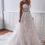 Sparkling A-Line Sweetheart Lace Wedding Dressa Gorgeous Style