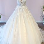 Enchanting A-Line Tulle Wedding Dress with Appliques Lacea Gorgeous Style