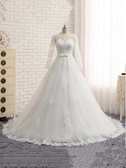 Graceful Lace Ribbon Tulle Wedding Dresses with Long Sleeves