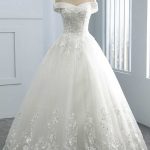 Elegant Lace Ball Gown Wedding Dresses with Off-the-Shoulder Necklinea Gorgeous Style