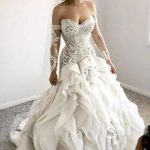 Stunning Detachable Sleeves Wedding Dress with Sweetheart Necklinea Gorgeous Style