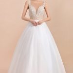 Stunning Illusion Lace Tulle A-Line Wedding Dress with Graceful Silhouette