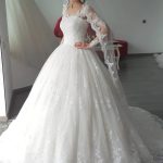 Elegant Lace Ball Gown Bridal Wedding Dress with Illusion Long Sleeves and Court Train