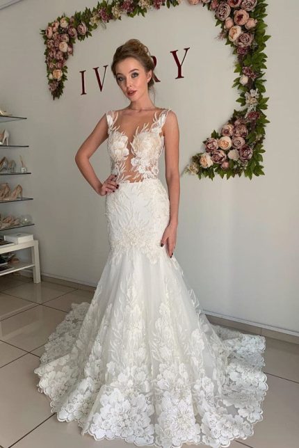 Chic Sleeveless Mermaid Wedding Dress with Illusion Neckline and White Lace