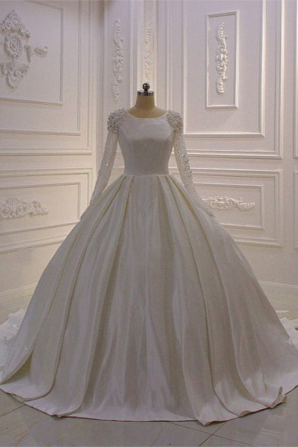 Stunning Backless Mermaid Wedding Dress with Spaghetti Straps Court Train Lace and Tulle Ivory