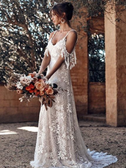 Ivory A-Line Sleeveless V-Neck Backless Bridal Gowns with TrainLace Wedding Dress