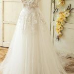 Latest Appliques Tulle Mermaid Wedding Dress with V-Neckline