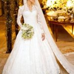 Buttoned V-Neck Chapel Lace A-Line Wedding Dress with Long Sleeves