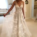Sleeveless Deep V-Back Lace Tulle A-Line Wedding Dress with V-Neck