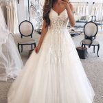 Sleeveless Floor-Length Lace Tulle A-Line Bridal Gown with Sweetheart Neckline