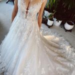 A-Line Wedding Dresses with Spaghetti Straps and Sweetheart NecklineLace